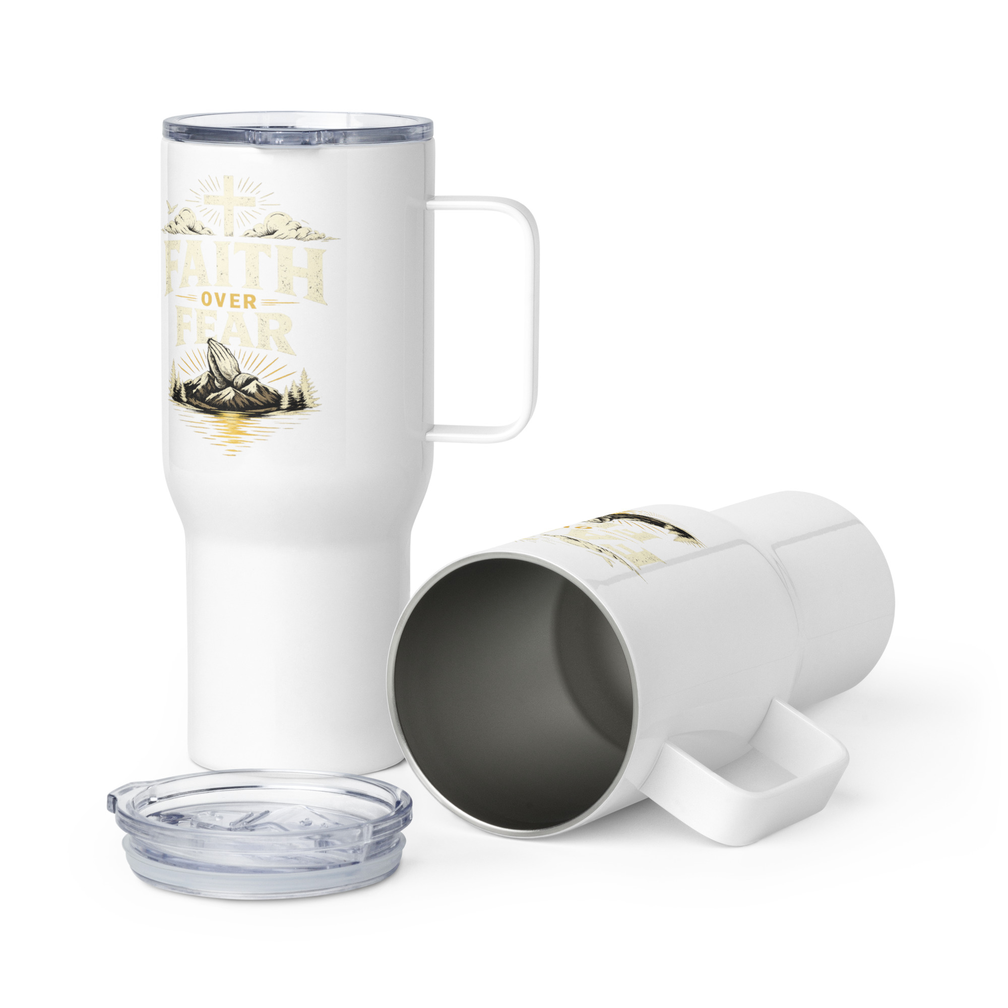 Travel mug with a handle